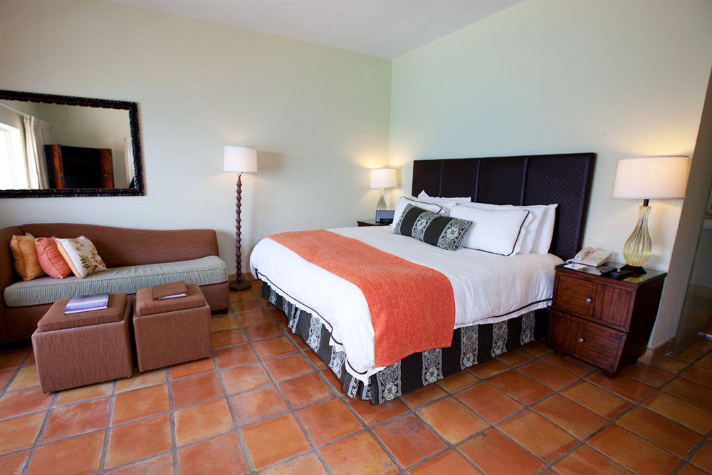 The Reefs Resort And Club Southampton Экстерьер фото